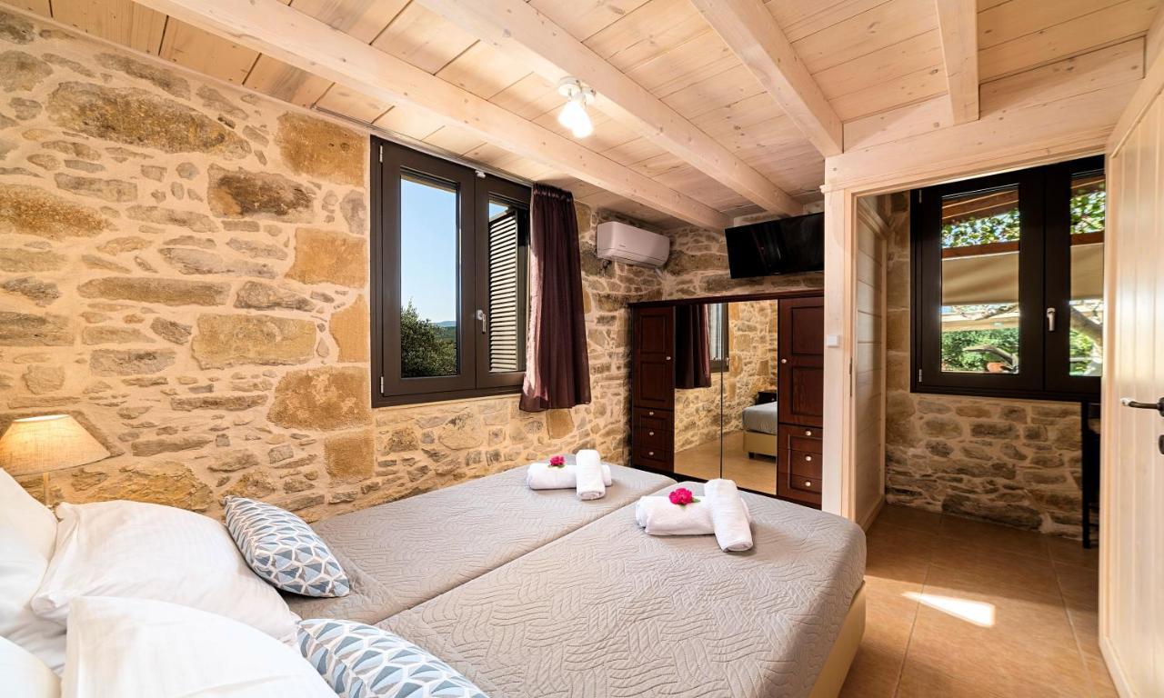 Cretan Kera Villa Heated Pool エクステリア 写真
